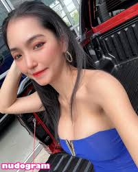 Aji Car Family  aji_new_car_family Nude Leaks OnlyFans Photo 1 - v2.0 |  dvir.ru