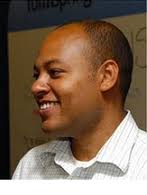 Founder Spotlight] Ade Olonoh- CEO and Co-founder of Formspring