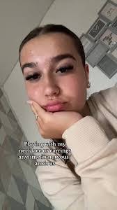 Eva Mccabe's Instagram, Twitter & Facebook