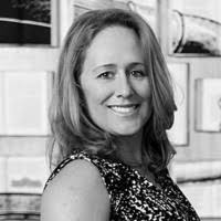 Lisa Isola's Instagram, Twitter & Facebook