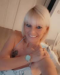 Tami Grimes (@valtostami) • Instagram photos and videos