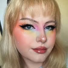 ᴊᴀᴄʟʏɴ ᴄᴏꜱᴍᴇᴛɪᴄꜱ