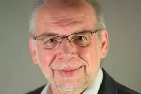 Nur zwei Beigeordnete: Neue Ratsspitze komplett