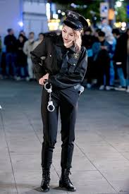 181031 Halloween Busking In Sinchon C 4d For Dami Do Not Edit Park Jimin Cute Dream Catcher The Dreamers