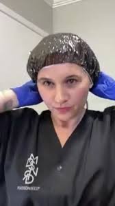 Siena Brown Radiant Color Kit in action 😍 #madisonreedcolor #hair #beauty  #beautyreview #fyp #haircolor #yougotit