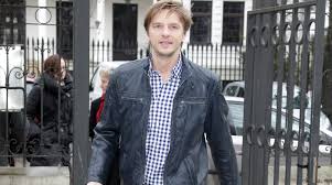 Aktor zmienił nazwisko. Z Krawczyka stał się "Adonisem"