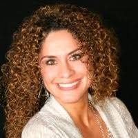 100+ perfiles de «Quetel»