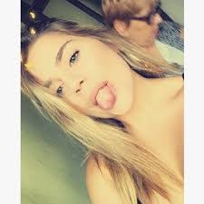 Cassandra Lenoir's Instagram, Twitter & Facebook