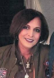 Debra Pinckney's Instagram, Twitter & Facebook