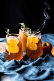 Smoky Harvest Apple Cider Margaritas Slightly Sweet With A Hint Of Smokiness A Touch Of Cinnamon The Pe Spiked Cider Recipes Cider Cocktails Cider Recipe