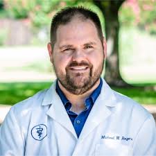 I just saw an invoice from a local veterinary emergency facility that made  my jaw drop.