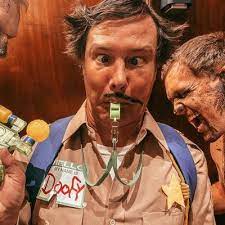 In addition to his film roles, dave sheridan is credited with introducing the reality series to the mtv audience with buzzkill (1996), a show that featured three slacker buddies staging elaborate pranks and catching it all on video. Dave Sheridan Davesheridan Twitter