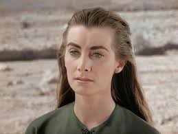 Upstairs, Downstairs star Jean Marsh dead at 90 as fans pay tribute....see  more in comments 👇 👇