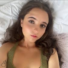 How to use syrups in coffee drinks?