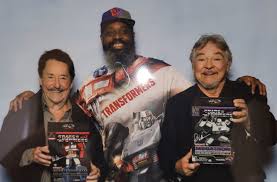 Image result for tbn:cwVrSrWzM5GfbM::harrypotterrecopilac.galeon.com/foto_todos.jpg