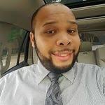 Elliott Pyron's Instagram, Twitter & Facebook