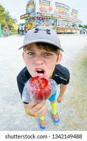 1+ Hundred L Fun Fair Royalty-Free Images, Stock Photos & Pictures