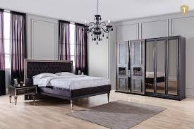 Parlak yüzeyli kolay temizlenebilen, çizilmeye karşı da. Ciragan Yatak Odasi Takimi Ile Siyah Tanriverdi Mobilya Facebook