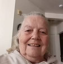 I grew up around Moorpark and Meridian just down from SAN JOSE JC all  around us were Apricot and Cherry orchards. For those of you that didn't  live in the Santa Clary