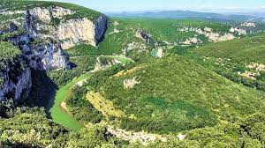 Retrouvez les dernières actualités à ardèche et ses alentours. Gorges De L Ardeche Ardeche Gorges Ardeche Canyon France