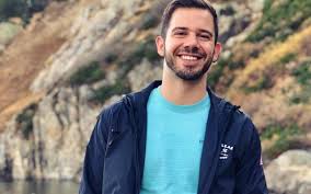 Sexting with younger guy has me asking: How queer am I?