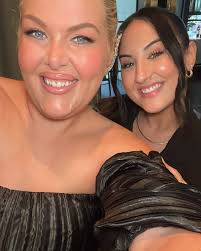 So it's been a big year. I had some amazing professional milestones- walked  my first runway, sang the role of Carmen, met some icons, and learned brows  from the amazing @anastasiasoare, all