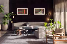 Oct 18, 2016 · these living rooms from the ad archives embrace a minimalist, modern aesthetic to great effect. How To Make Modern Living Room Interior Warm Inviting Beautiful Homes