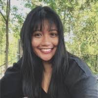 Allison Gamble's Instagram, Twitter & Facebook