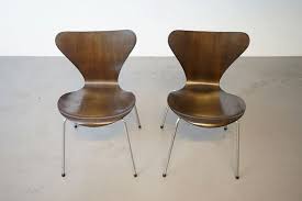 Geburtstag der serie 7 modelle hat der designer arne jacobsen. Arne Jacobsen Fritz Hansen 2x Vintage Serie 7 Catawiki