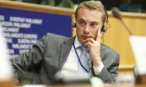 Morten messerschmidt is a danish politician and previous member of the european parliament from denmark. Morten Messerschmidt Df Graensekontrol Vort Bedste Forsvar Raeson