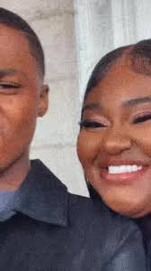 Come behind each other like twins.🖤🤍 #genesisdenisehale #fyp #bakari  #chicago #maisha #thechi #jake #twin #CapCut