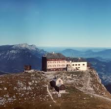 Подъем на 1850 метров к watzmannhaus! Panorama Versus Umweltschutz Todesfalle Fur Vogel Umbau Von Watzmannhaus Gestoppt Welt