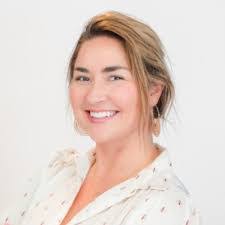 Karla Forest's Instagram, Twitter & Facebook