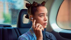 Bowers & Wilkins PI7 och PI5: En av dem är genial!