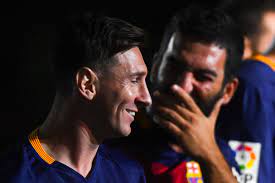 Davetliler arasında yer alan arda turan düğüne gitmedi. Arda Turan Says Lionel Messi Was Ready To Give Up No 10 Barcelona Shirt For Him Bleacher Report Latest News Videos And Highlights