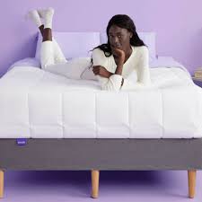 Sleeping by myself in the bed during the summer time hasn't really been a huge issue but sleeping with a partner just feels warm. Keep Your Cool On The Best Mattresses For Hot Sleepers