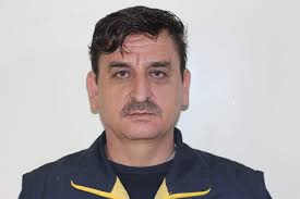 حسان المصطفى... متطوع آثر حياة المدنيين على روحه. حسان مدير مركز كللي  للدفاع المدني في عقده الرابع ولديه 6 أطفال لكنه بنشاط الشباب، استجاب لنداء  الأهالي إثر حصول حالة اختناق ل 8