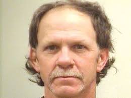 Man arrested after stopping I-59 traffic with gun