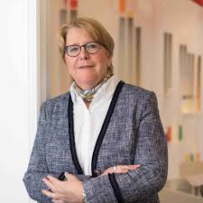 Geno bank essen eg provides banking services. Michaela Stein Generalbevollmachtigte Bereichsleiterin Mittelstands Und Immobilienkunden Geno Bank Essen Eg Xing