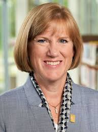 Tracy Strobel's Instagram, Twitter & Facebook