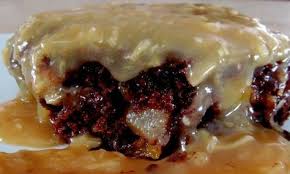 Vous Ne Connaissez Pas Le Gateau Monsieur Au Chocolat Et A La Salade De Fruits Vite Jetez Un Oeil La Dessus Dessert Recipes Desserts Chocolate Desserts
