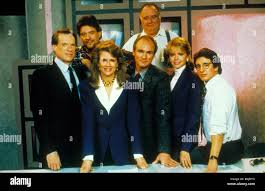 Murphy Brown Tv Charles Kimbrough Robert Pastorelli Candice Bergen Joe Regalbuto Pat Corlry Faith Ford Grant Shaud Mbn Stock Photo Alamy