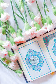 If you're looking for the best flower pink background then wallpapertag is the place to be. Quran Wallpapers 14 Best Free Quran Flower Islam And Moslem Photos On Unsplash