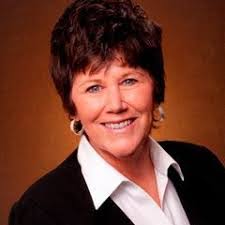 Carol Heine's Instagram, Twitter & Facebook