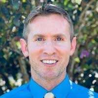 Travis Urban's Instagram, Twitter & Facebook