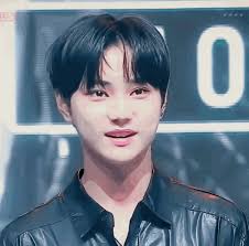 Kim Daniel Daniel Iland GIF