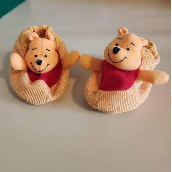 Slippers Winnie Pooh - Etsy