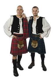 سام روثشتاين مدير نادٍ للقمار تم تعيينه من قبل المافيا للإشراف على إحدى النوادي التابعة لها في لاس فيجاس خلال فترة السبعينيات حتى أوائل الثمانينيات، ويتزوج من. ØªÙ†ÙˆØ±Ø© Ø¨Ø±ÙŠØ·Ø§Ù†ÙŠØ© Ø§Ù„Ù†Ù‚Ø¨Ø© Ù„Ù…Ø§Ø°Ø§ ÙŠØ±ØªØ¯ÙŠ Ø±Ø¬Ø§Ù„ Ø§Ø³ÙƒØªÙ„Ù†Ø¯Ø§ Ø§Ù„ØªÙ†Ø§Ù†ÙŠØ± Ù…ÙˆØ§Ø¯ ÙˆØ£Ù„ÙˆØ§Ù† Ø¹ØµØ±ÙŠØ©