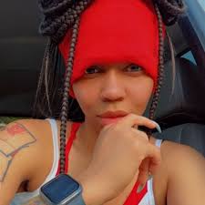 Michelle Croom (@snoopymichelle1)