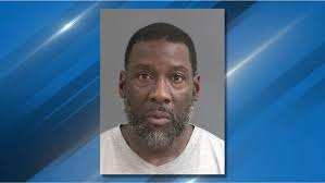 NCPD: Argument leads to man stabbing his ex-girlfriend